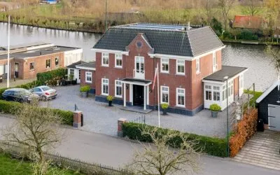 Vrijstaande woning te koop: Binnendamseweg 79, Giessenburg