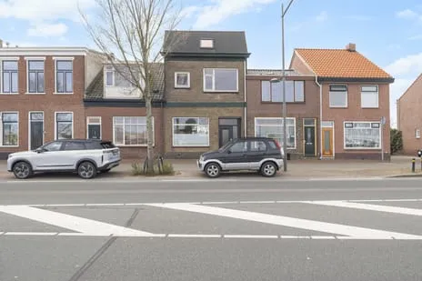 Tussenwoning te koop: Binnenhaven 88, Grachtengordel Den Helder