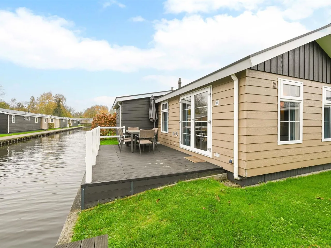 Vrijstaande woning te koop: Binnenpad 49-18, Giethoorn