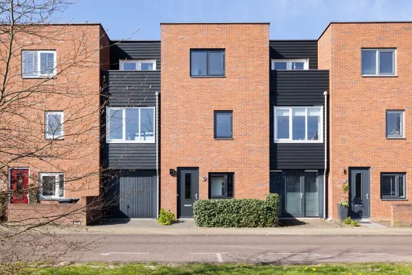 Tussenwoning te koop: Binnenvaart 9, Schuytgraaf-Noord Arnhem