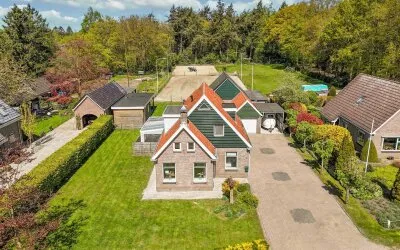 Vrijstaande woning te koop: Binnenweg 3, Nijeholtpade Nijeholtpade
