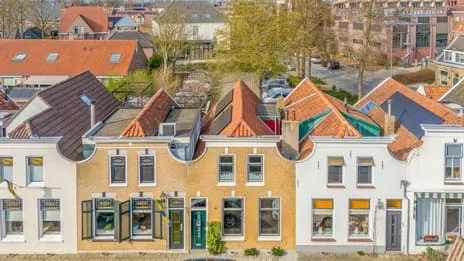 Tussenwoning te koop: Binnenweg 37, Sommelsdijk centrum Sommelsdijk