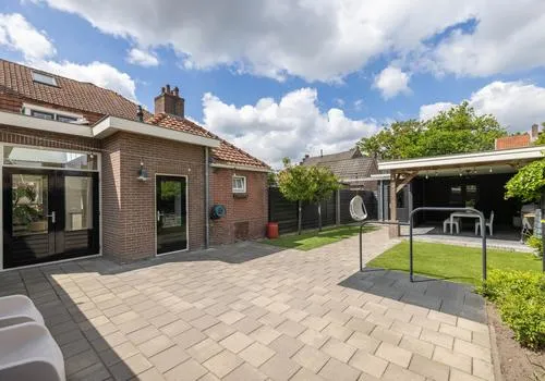 Tussenwoning te koop: Binnenweg 4, Hengelo