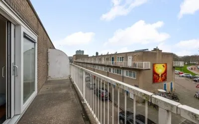 Studio te koop: Binnenzagerij 36, IJplein e.o. Amsterdam