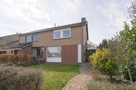 Hoekwoning te koop: Binsveldhofstraat 36, Neerbeek Beek (Li)