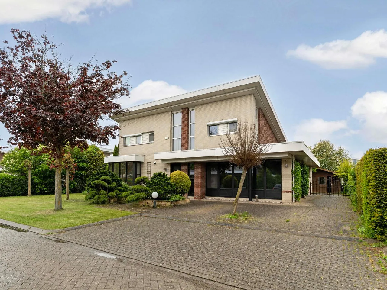 Vrijstaande woning te koop: Birdielaan 121, Lelystad