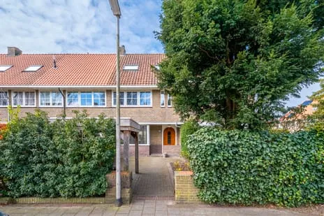 Tussenwoning te koop: Bisonstraat 6, Donderstraat Bussum