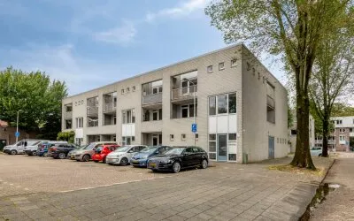 Appartement te koop: Bisschop Bekkerslaan 101, Pastorieklamp West Tilburg