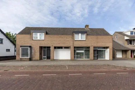 Twee-onder-één-kap te koop: Bitswijk 19, Bogerd-Vijfhuis Uden