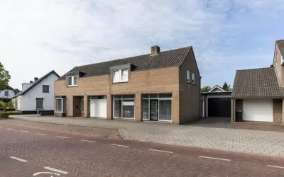 Twee-onder-één-kap te koop: Bitswijk 19, Bogerd-Vijfhuis Uden