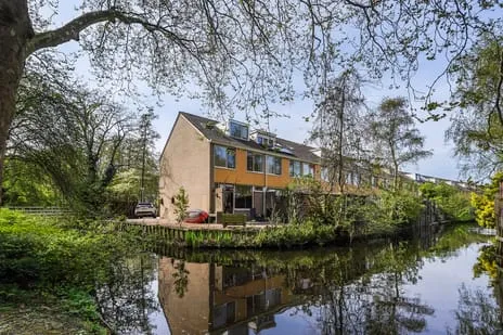 Huurwoning: Bizetstraat 55 in Delft - €2.950 per maand - 121m²