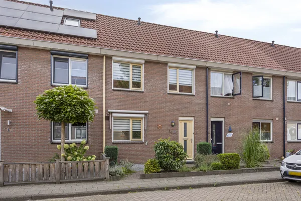 Huurwoning: Blankenborghoek 24 in Enschede - €3.000 per maand - 98m²
