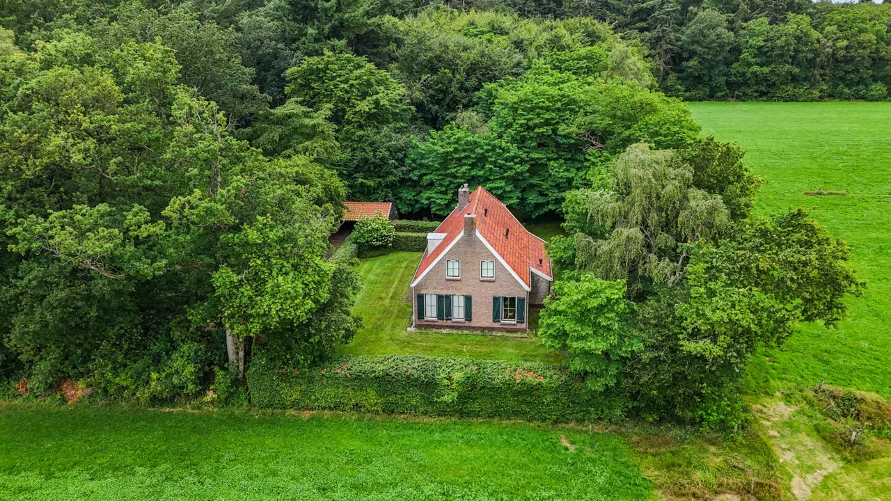 Vrijstaande woning te koop: Blauwe Bos 2, Haule