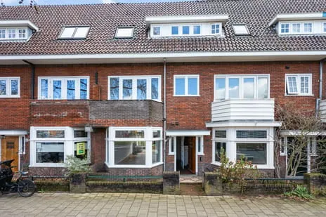 Tussenwoning te koop: Blauwkapelseweg 145, Zeeheldenbuurt, Hengeveldstraat en omgeving Utrecht