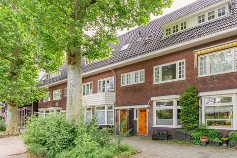 Tussenwoning te koop: Blauwkapelseweg 67, Zeeheldenbuurt, Hengeveldstraat en omgeving Utrecht