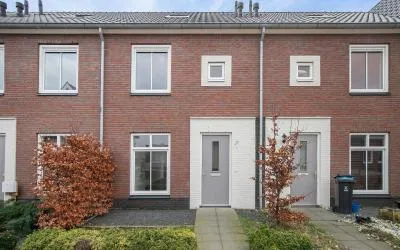 Tussenwoning te koop: Blazoenlaan 39, Zeeland Zeeland