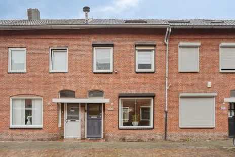 Tussenwoning te koop: Blazoenstraat 14, Fatima West Tilburg