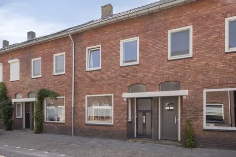 Tussenwoning te koop: Blazoenstraat 53, Fatima West Tilburg