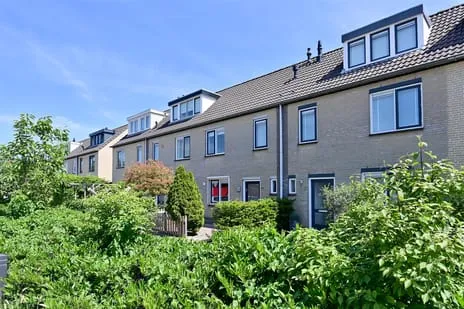 Tussenwoning te koop: Bleekveld 8, Oud-Loosdrecht Loosdrecht