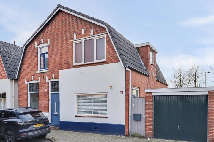 Twee-onder-één-kap te koop: Bleekweg 71, Getfert Enschede