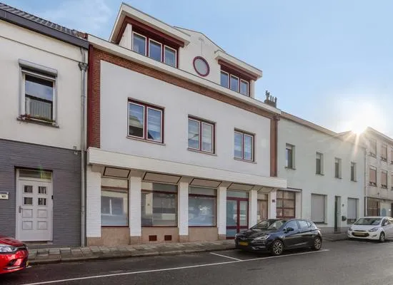 Appartement te koop: Bleijerheiderstraat 105A, Kerkrade