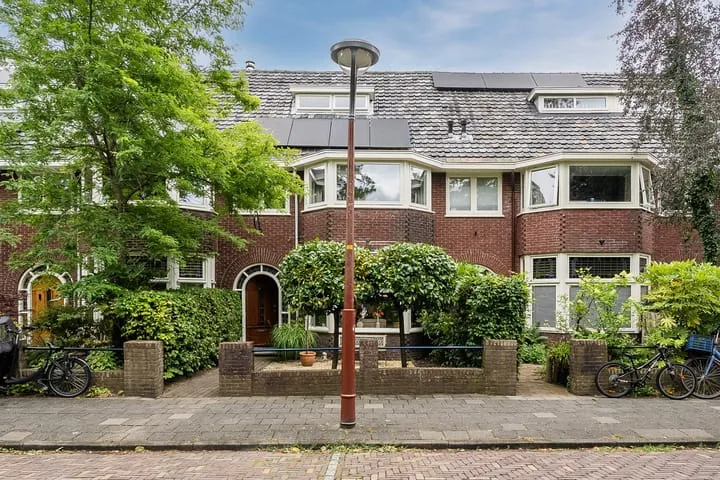 Terraced house for sale: Blekerskade 3, Staatsliedenkwartier en Landstraten Alkmaar