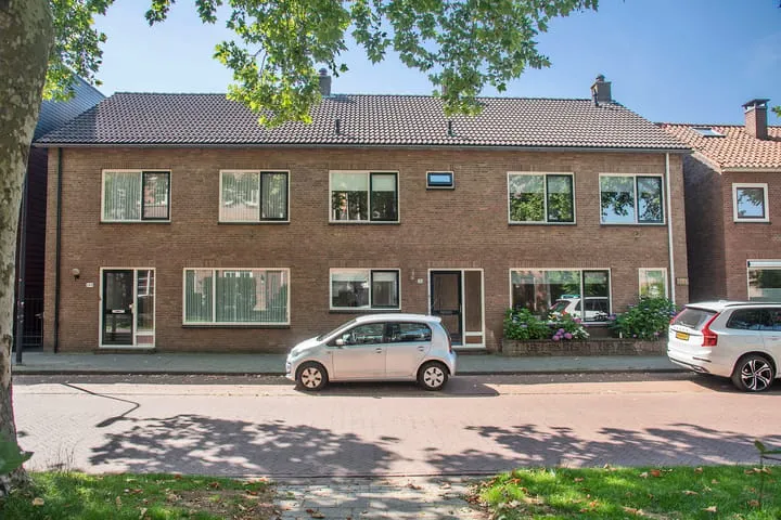 Tussenwoning te koop: Blekerstraat 251, Veldkamp-Getfert-West Enschede