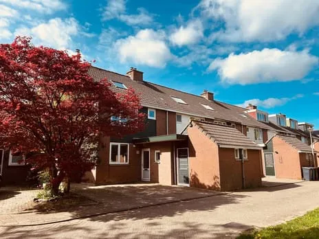 Hoekwoning te koop: Blieksloot 48, Sloten Houten
