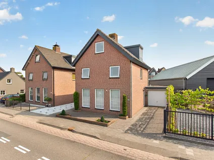 Vrijstaande woning te koop: Blockmekerstraat 14, Zilverberg Made