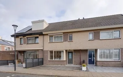 Tussenwoning te koop: Bloedkoraal 3, Volendam-Middengebied Volendam