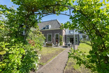 Twee-onder-één-kap te koop: Bloemendaalseweg 135, Bloemendaal Bloemendaal