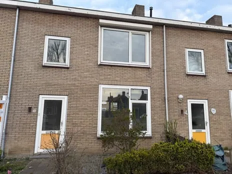 Tussenwoning te koop: Bloemenlaan 93, Bloemenlaan e.o. West Vlissingen