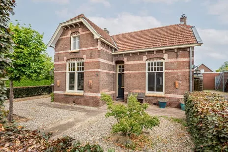 Vrijstaande woning te koop: Bloemenweg 1, Het Hartger / De Elshof - noord Gaanderen