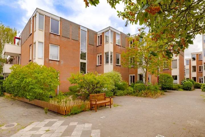 Appartement te koop: Bloemhofstraat 22A, Rozenprieel-zuid Haarlem