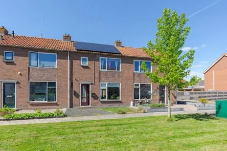 Tussenwoning te koop: Bloemstraat 4, Ossenzijl Ossenzijl