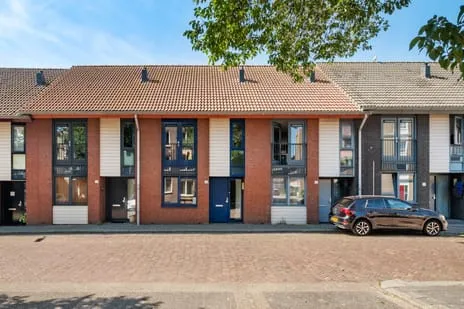 Tussenwoning te koop: Bloemstraat 56, Oud-IJmuiden Ijmuiden