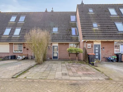 Tussenwoning te koop: Bloesemberg 5, Minnebeek-Watermolen Roosendaal
