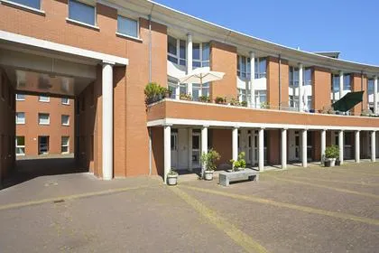Tussenwoning te koop: Bocht van Guinea 21, Huygenspark 'S-Gravenhage