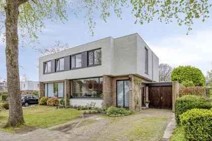 Twee-onder-één-kap te koop: Bochtje 3, Riel-Dorp Riel