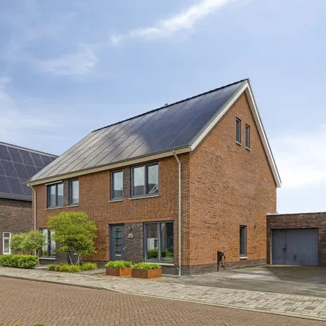 Tussenwoning te koop: Bodemmes 25, Dijkstraten Best