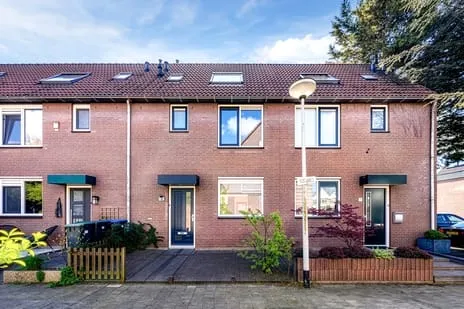 Tussenwoning te koop: Boegbeeld 2, Gorsingen Hoeck Hellevoetsluis