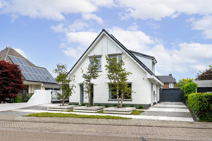 Vrijstaande woning te koop: Boegstraat 73, Maasbracht Maasbracht