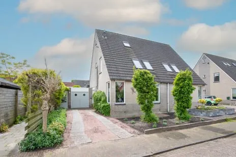 Semi-detached for sale: Boeischop 1, Kantbeugel en omgeving De Goorn