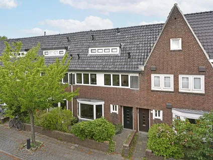 Tussenwoning te koop: Boekenrodelaan 14, Randwijck Oost Amstelveen