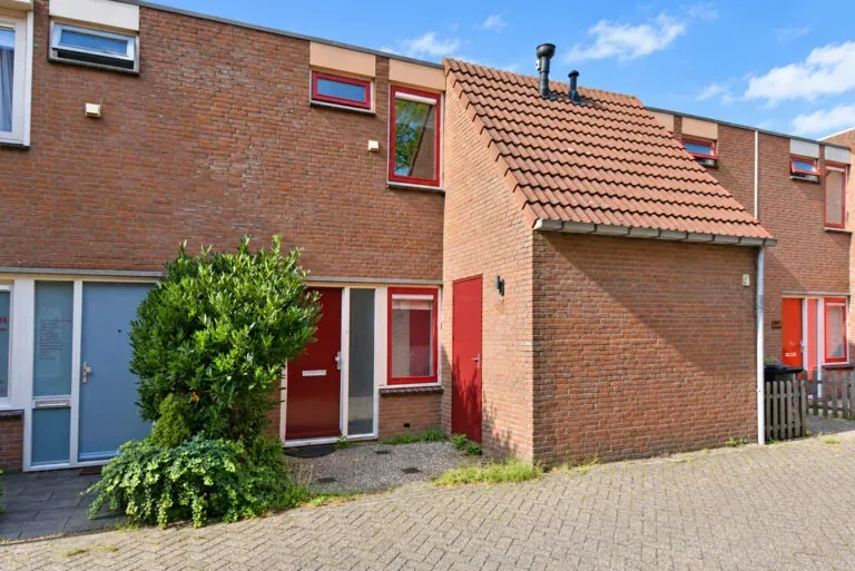 Tussenwoning te koop: Boekweitakker 19, Zoetermeer