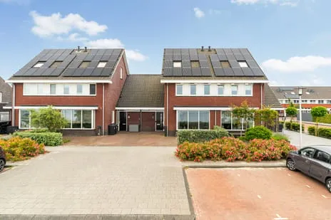 Tussenwoning te koop: Boerenlaan 11B, Dorp oost 'S-Gravenzande