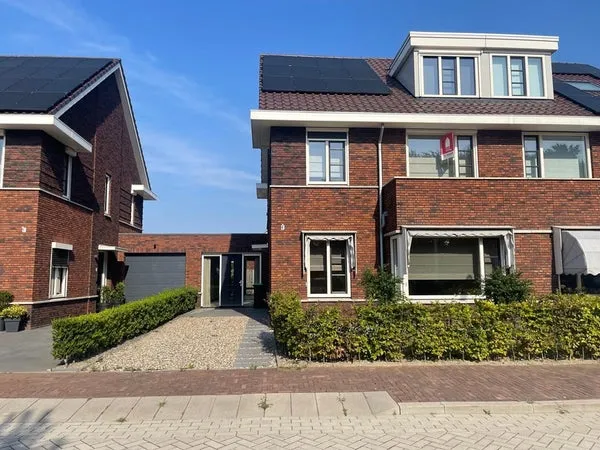 Tussenwoning te huur: Boerhaavelaan 20, Rijnsoever-Noord Katwijk