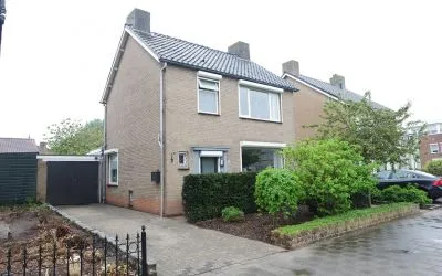 Vrijstaande woning te koop: Boerhaavelaan 7, Hulsdonk Roosendaal