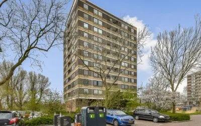 Appartement te koop: Boerhaavestraat 335, Vlaardingen