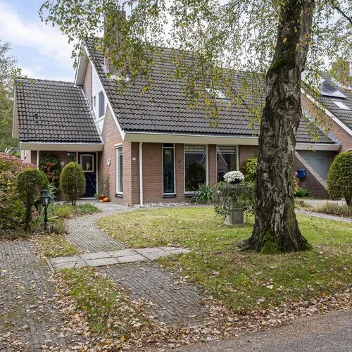 Twee-onder-één-kap te koop: Boerhoorn 18, Oosterhesselen Oosterhesselen